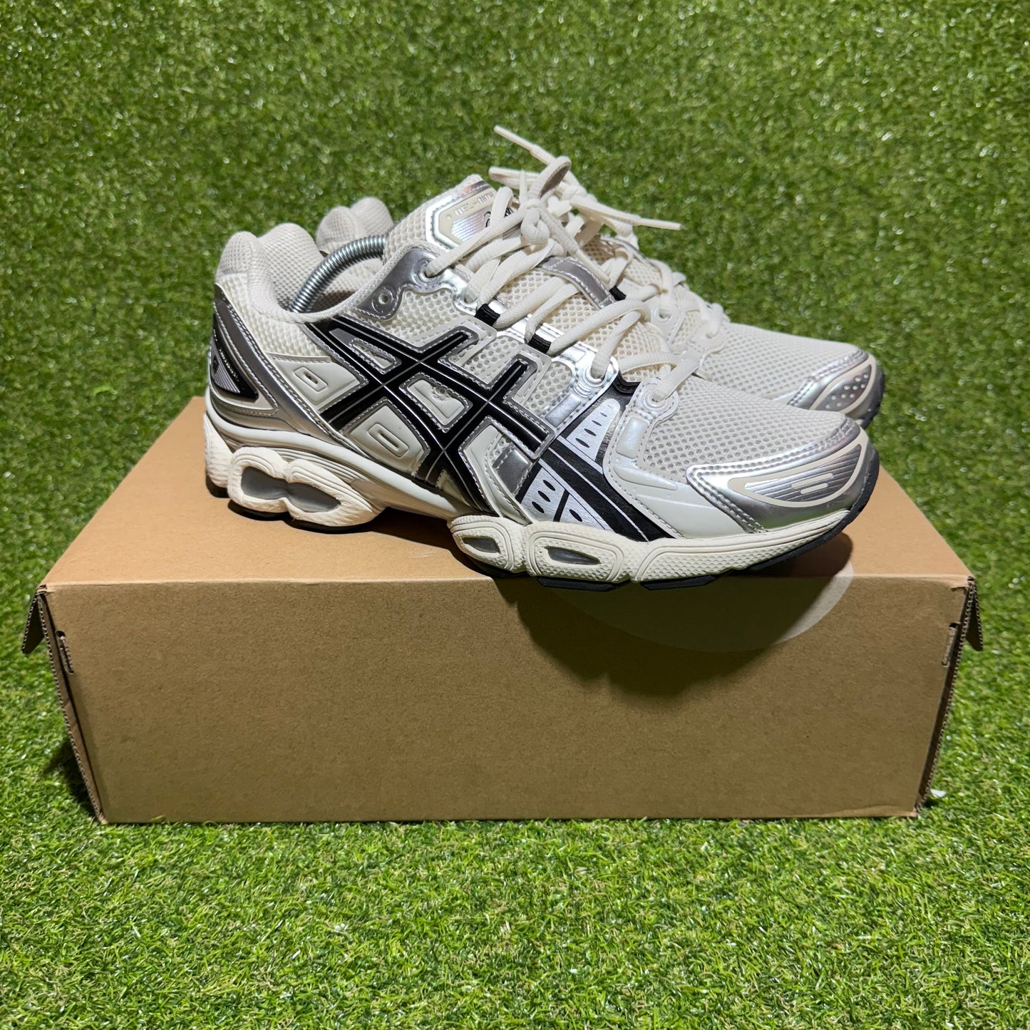 ASICS GEL-NIMBUS 9 “Cream Black” Size 10 US
