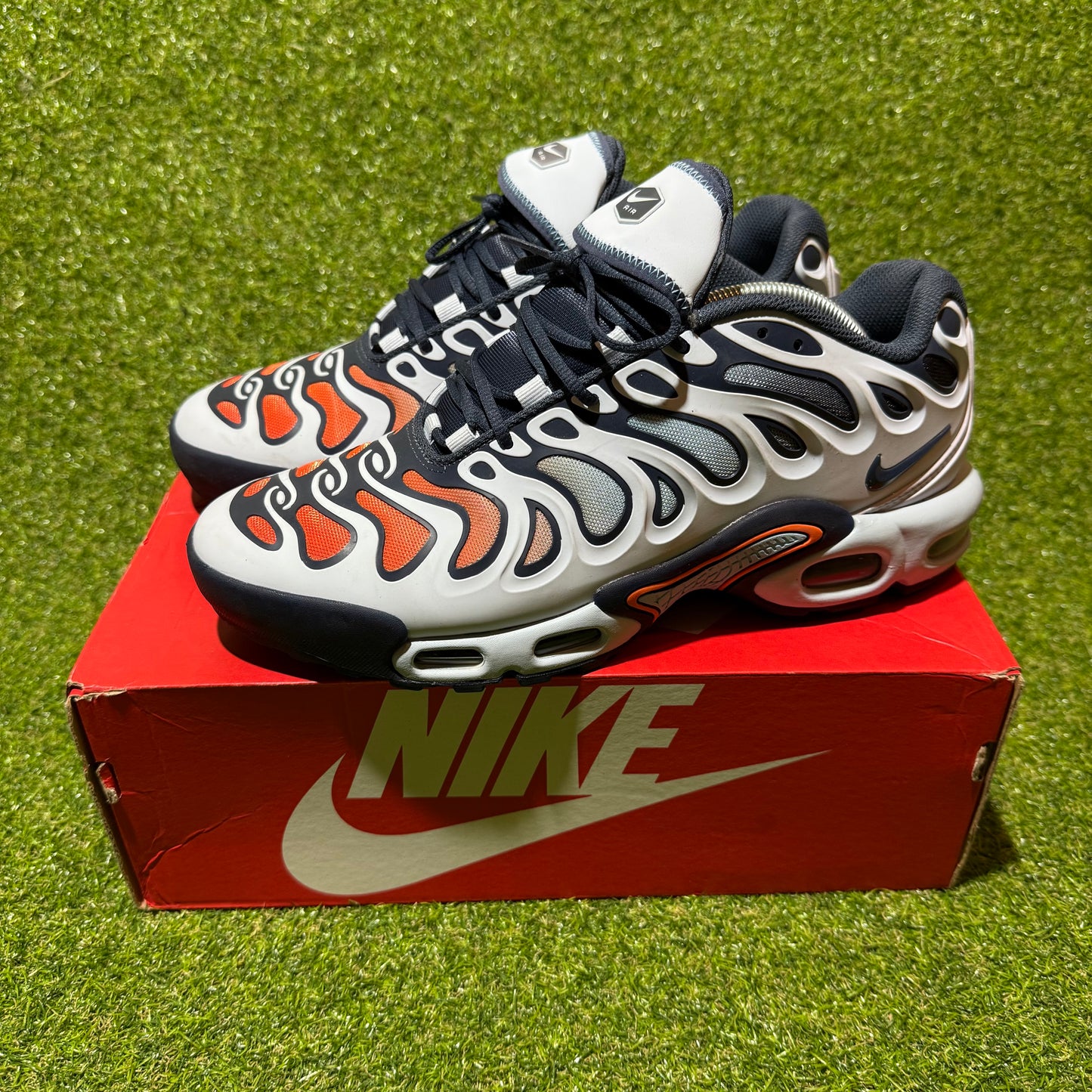 Nike Air Max Plus Drift “Football Grey” Size US 10