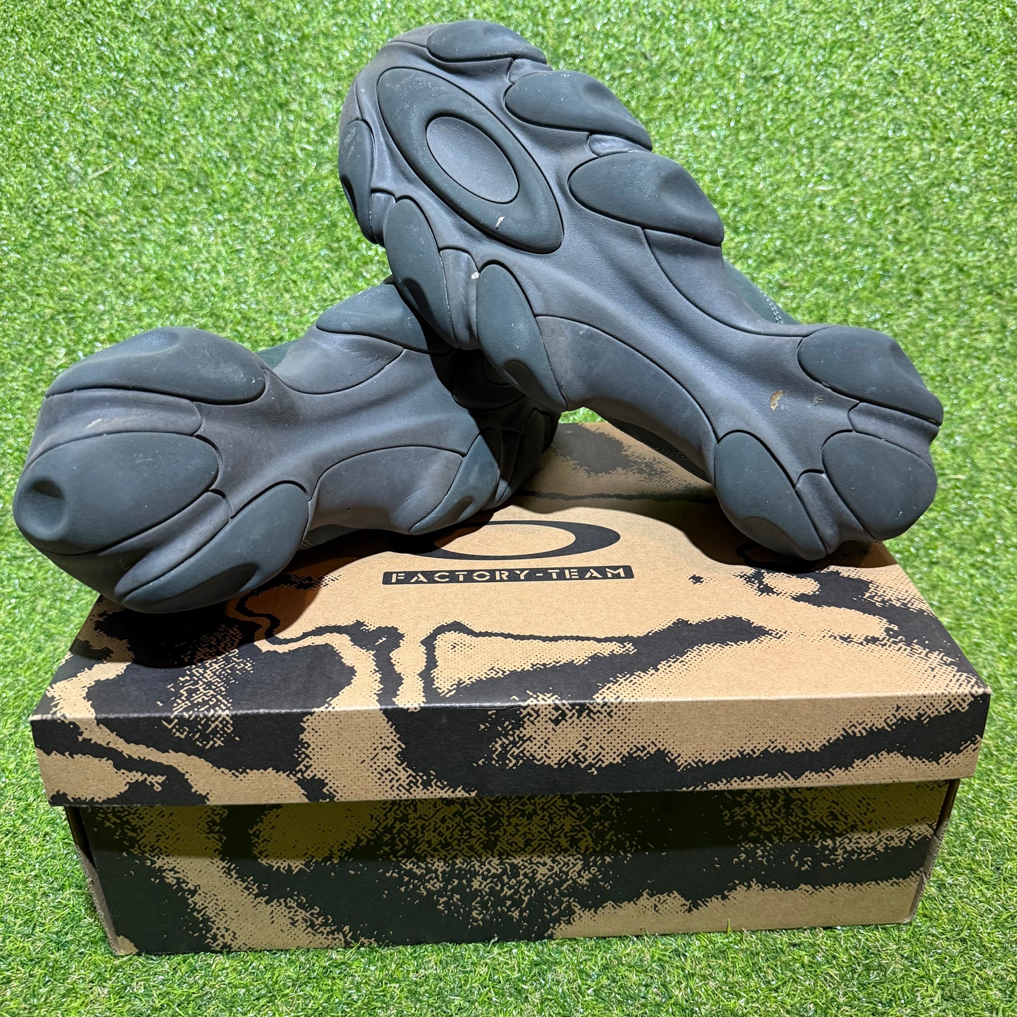 Oakley Factory Team Flesh Size US 12