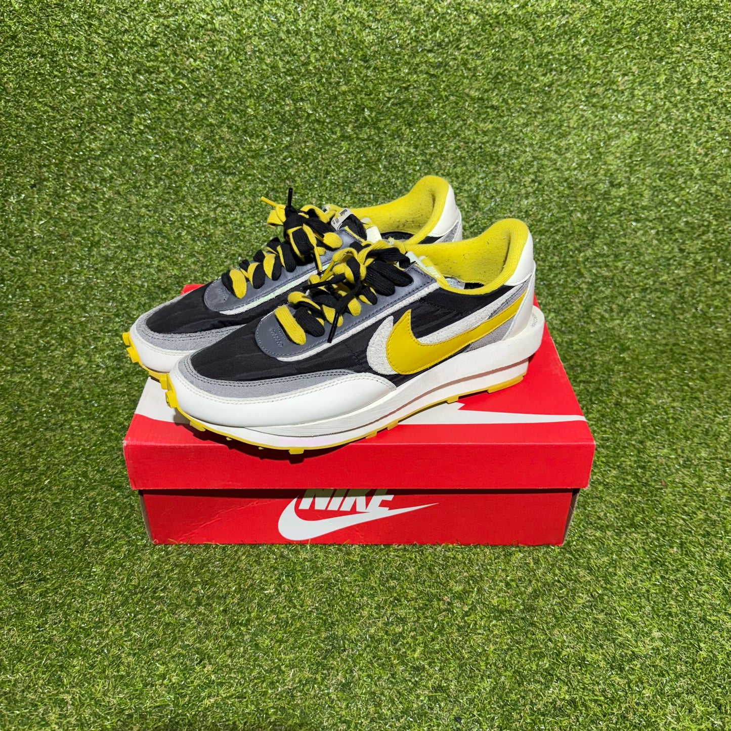 Nike x Undercover Sacai “Bright Citron” Size US 10.5