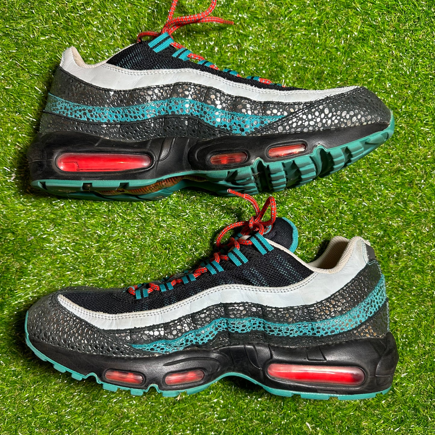 2014 US13 Nike Air Max 95 Deluxe ‘Kabutomushi Safari’