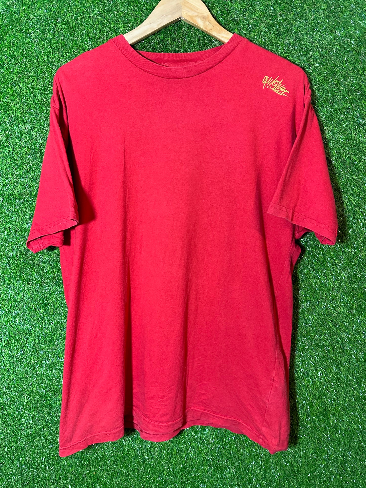 Vintage Sz L Quiksilver Red Tee