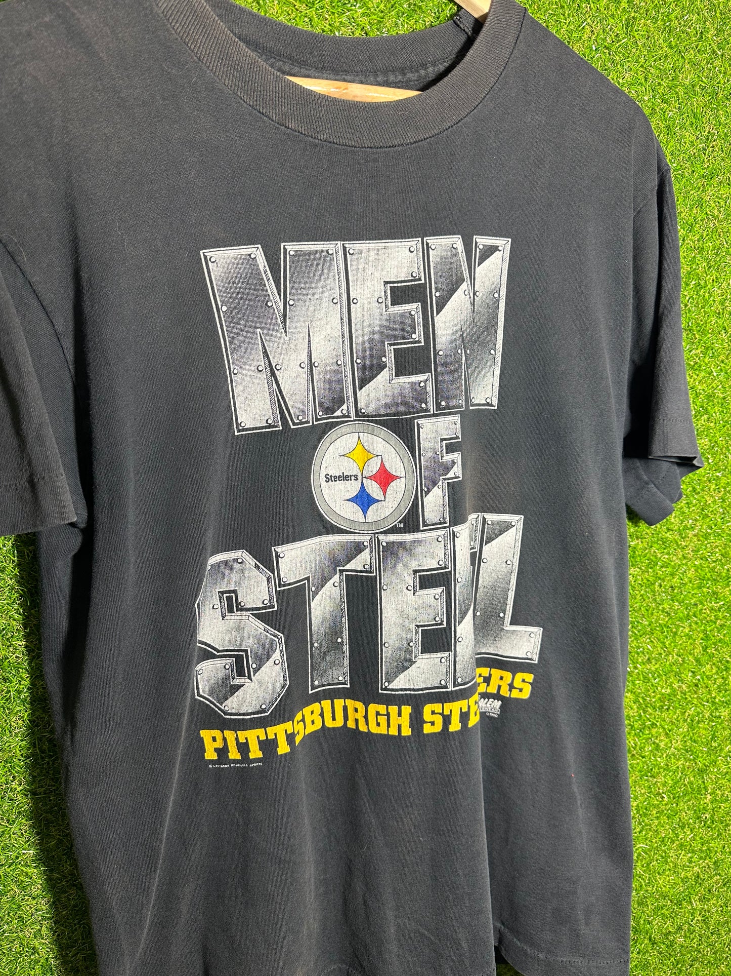 Vintage Sz L Pittsburgh Steelers ‘Men of Steel’ Tee