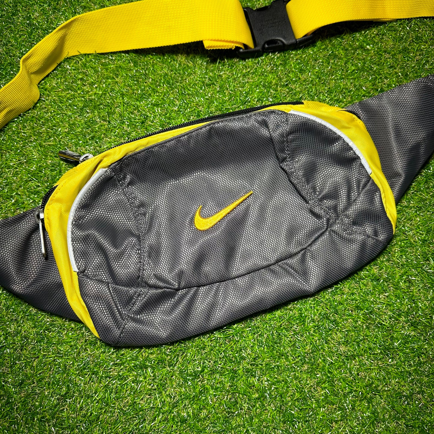 Vintage Nike Grey/Yellow Sidebag