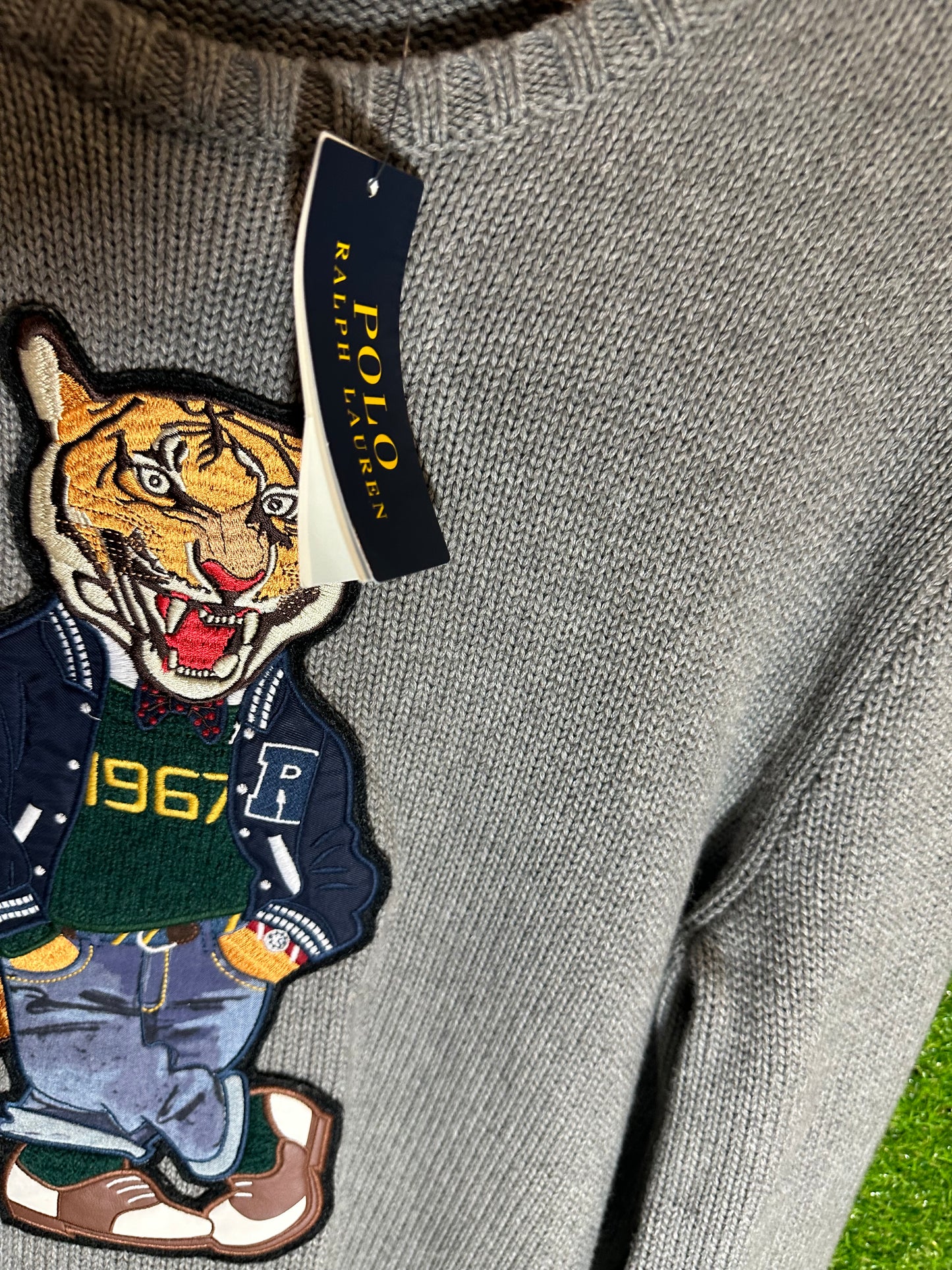 DS Sz S Ralph Lauren Tiger Grey Knit Crewneck