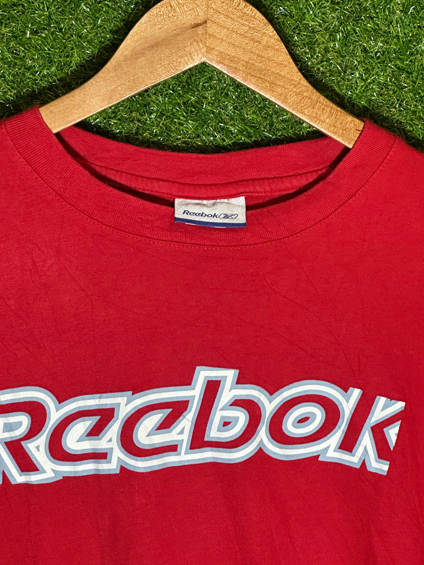 Vintage Sz M Reebok Spellout Red Tee