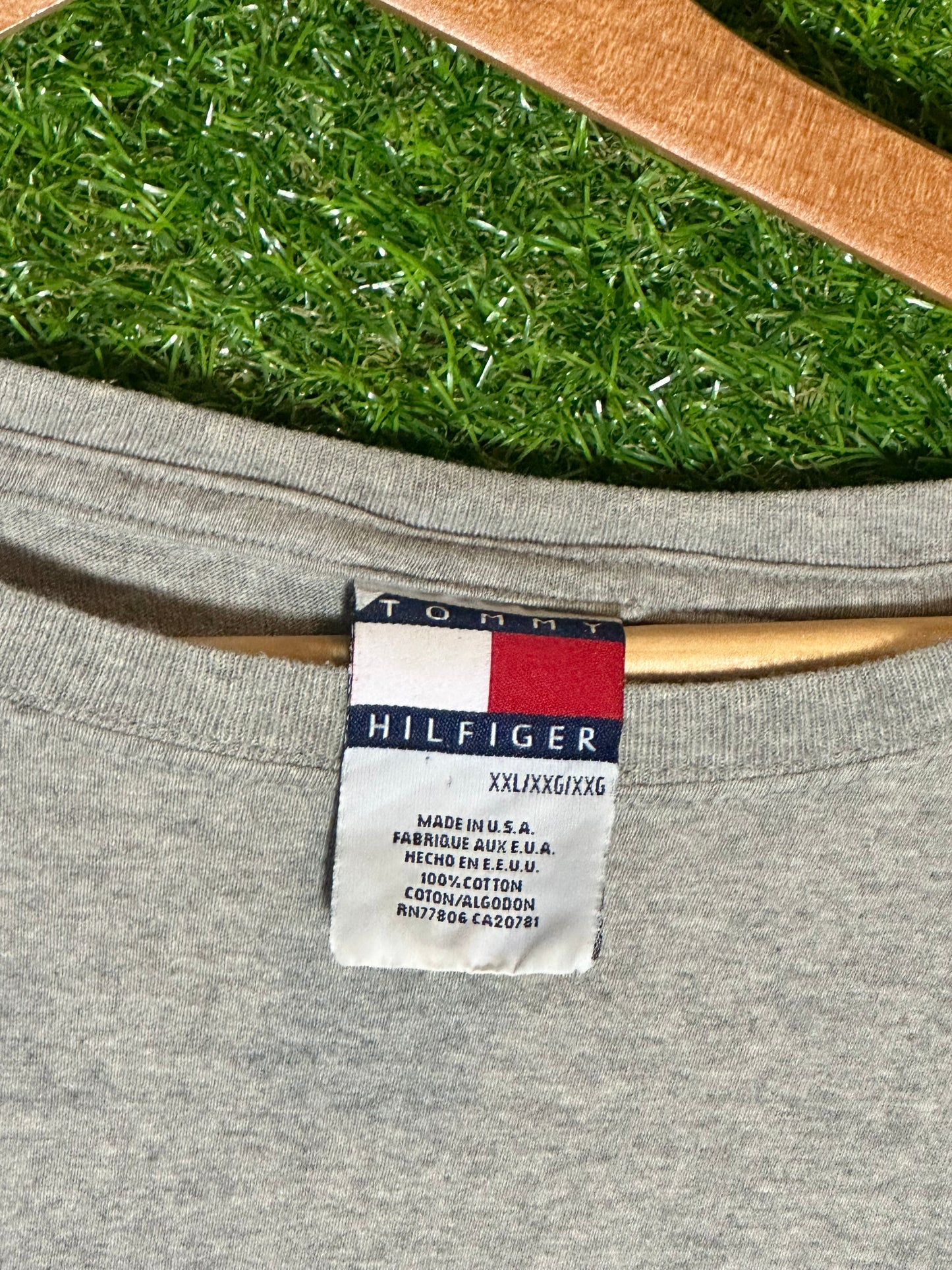 Vintage Sz XXL Tommy Hilfiger Expedition Grey Tee