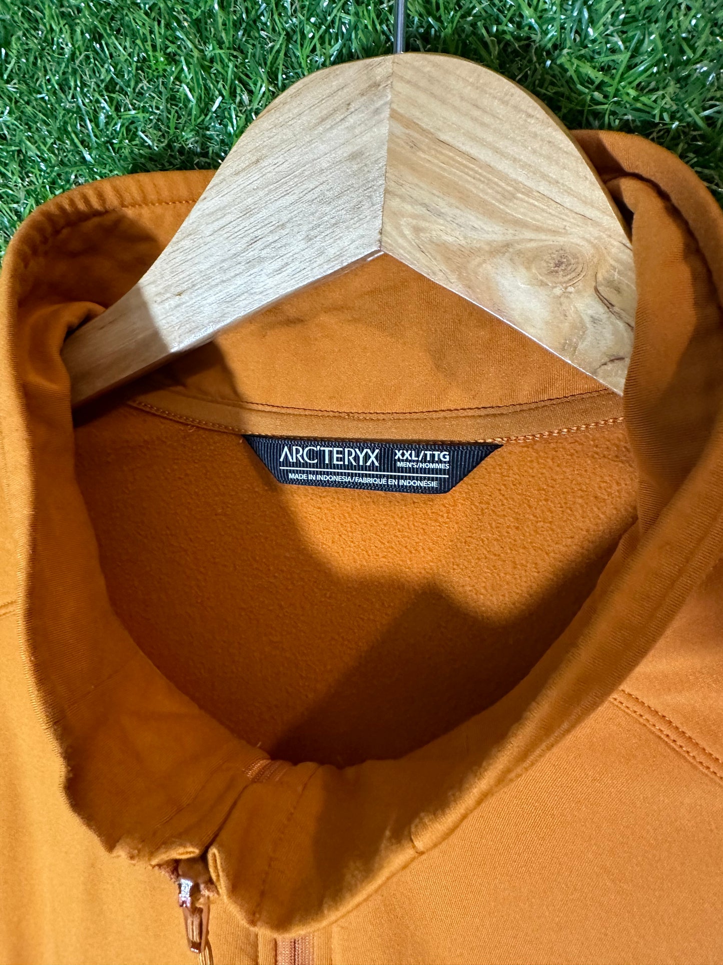 Sz XXL Arcteryx Orange Full-Zip Jumper